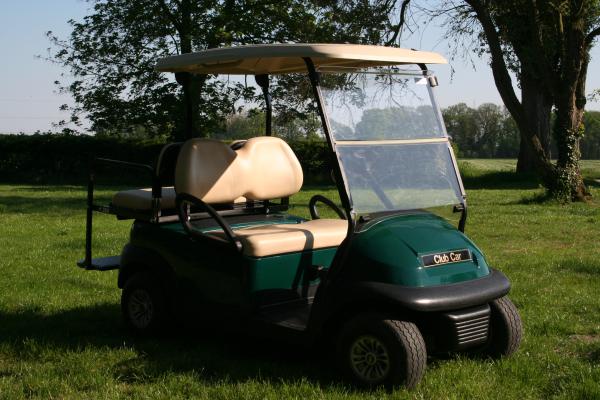 Club Car Precedent als Viersitzer aus Baujahr 2017
